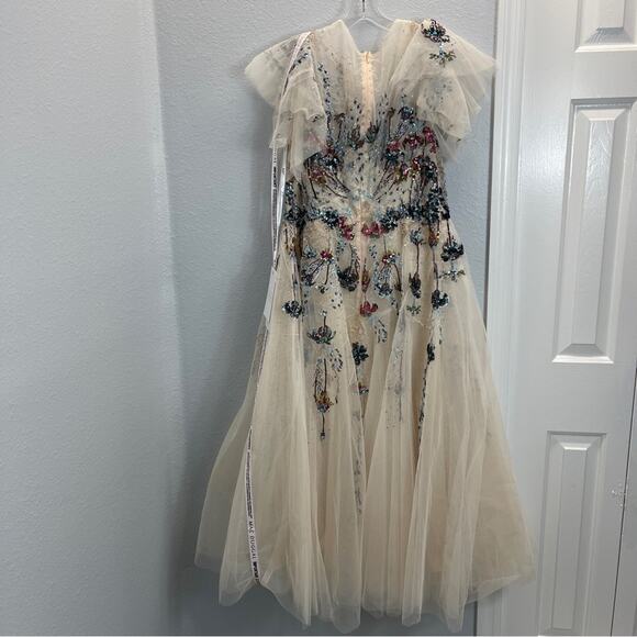 Mac Duggal Beige Flutter Sleeve High Neck Embellished Floral Dress Nude 20510 - Picture 15 of 16